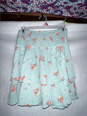 NWT Gypsy & Jade Medium Skirt Waist 14-22” Tiered Floral Mint Skirt